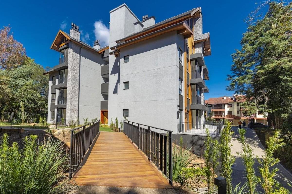 Rosa Edificio Bav Apartamento Gramado Exterior foto